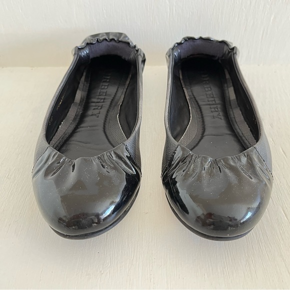 Burberry Thompson Ballerina Flats - Wmns US 5 - Picture 3 of 8